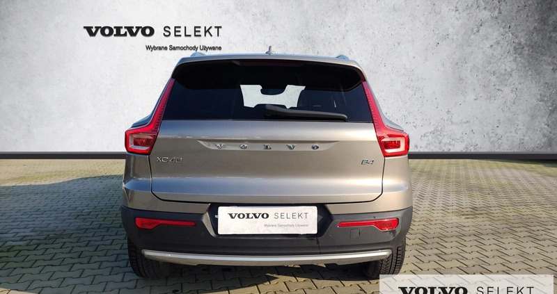 Volvo XC 40 cena 157777 przebieg: 68000, rok produkcji 2020 z Bielsk Podlaski małe 379